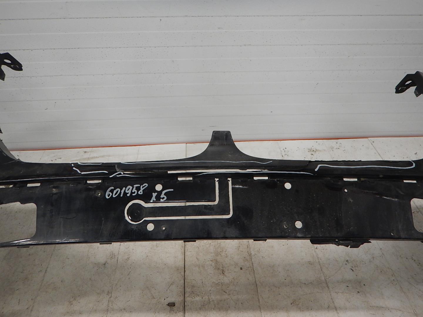 Бампер передний