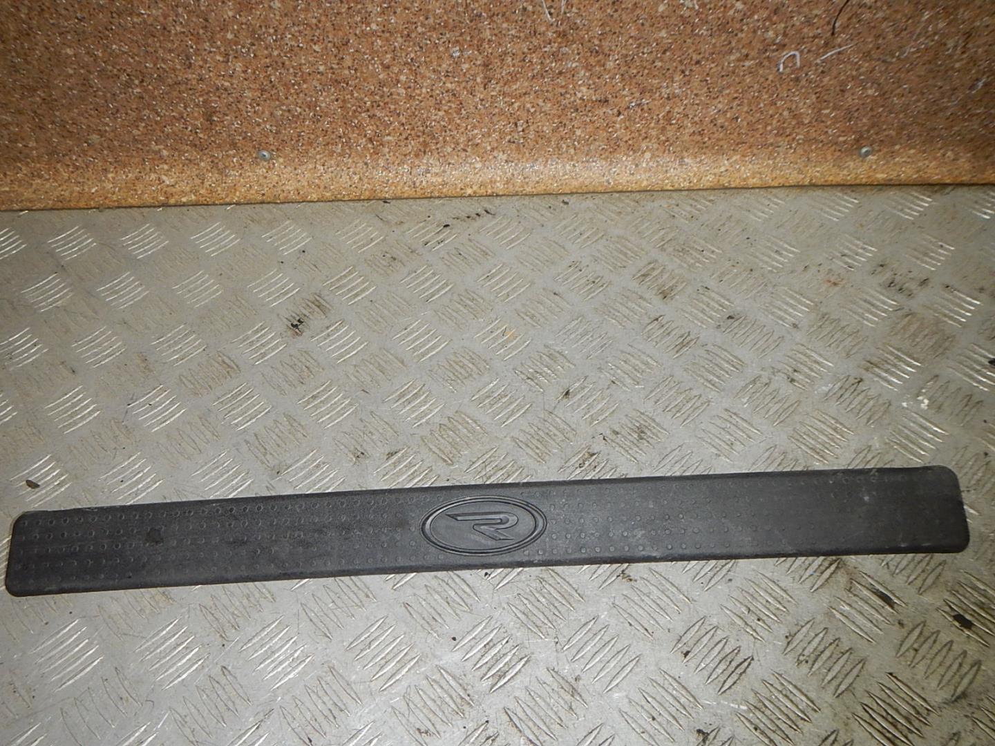 Накладка порога (внутренняя)