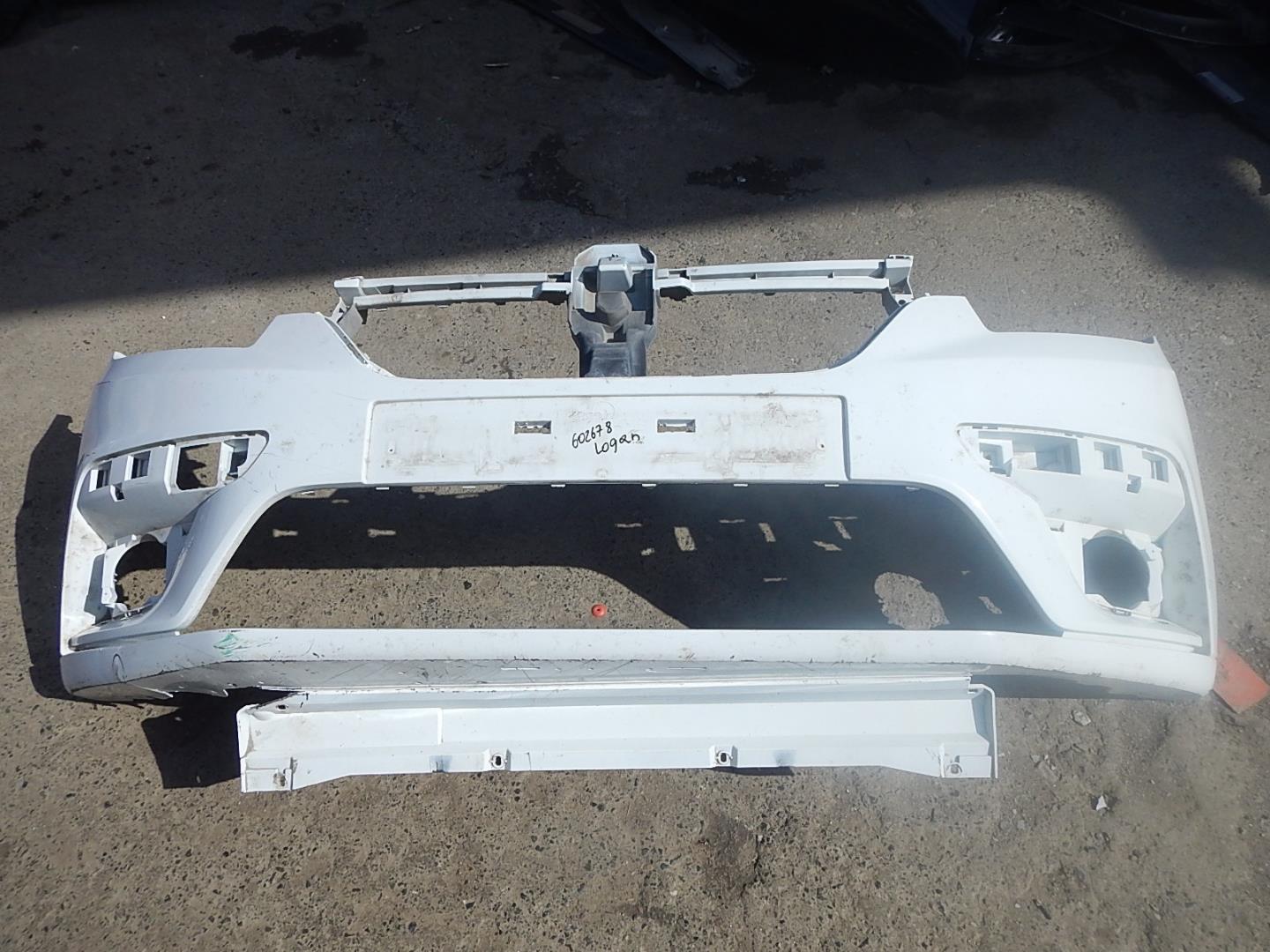 Бампер передний