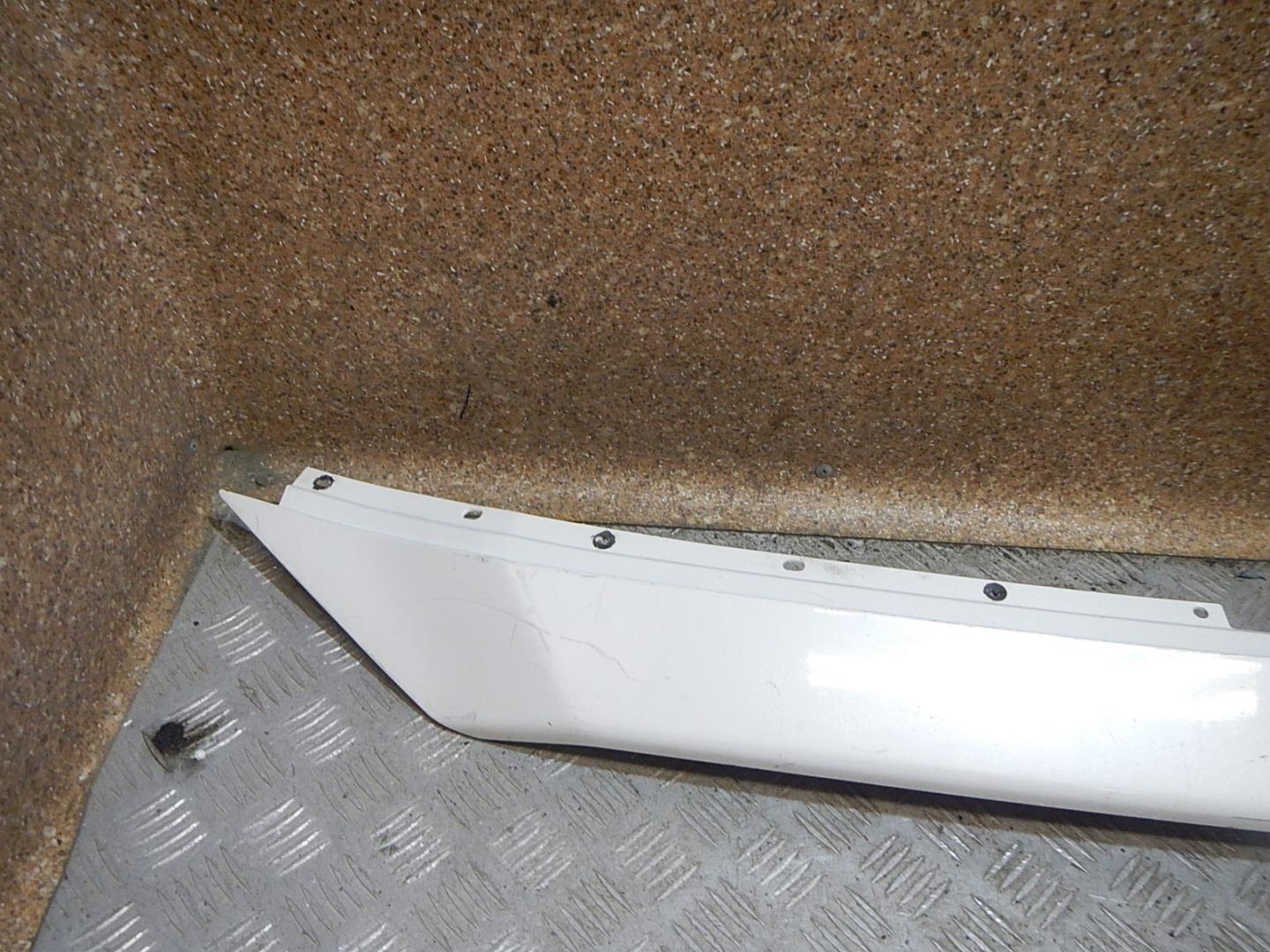 Накладка на решетку радиатора