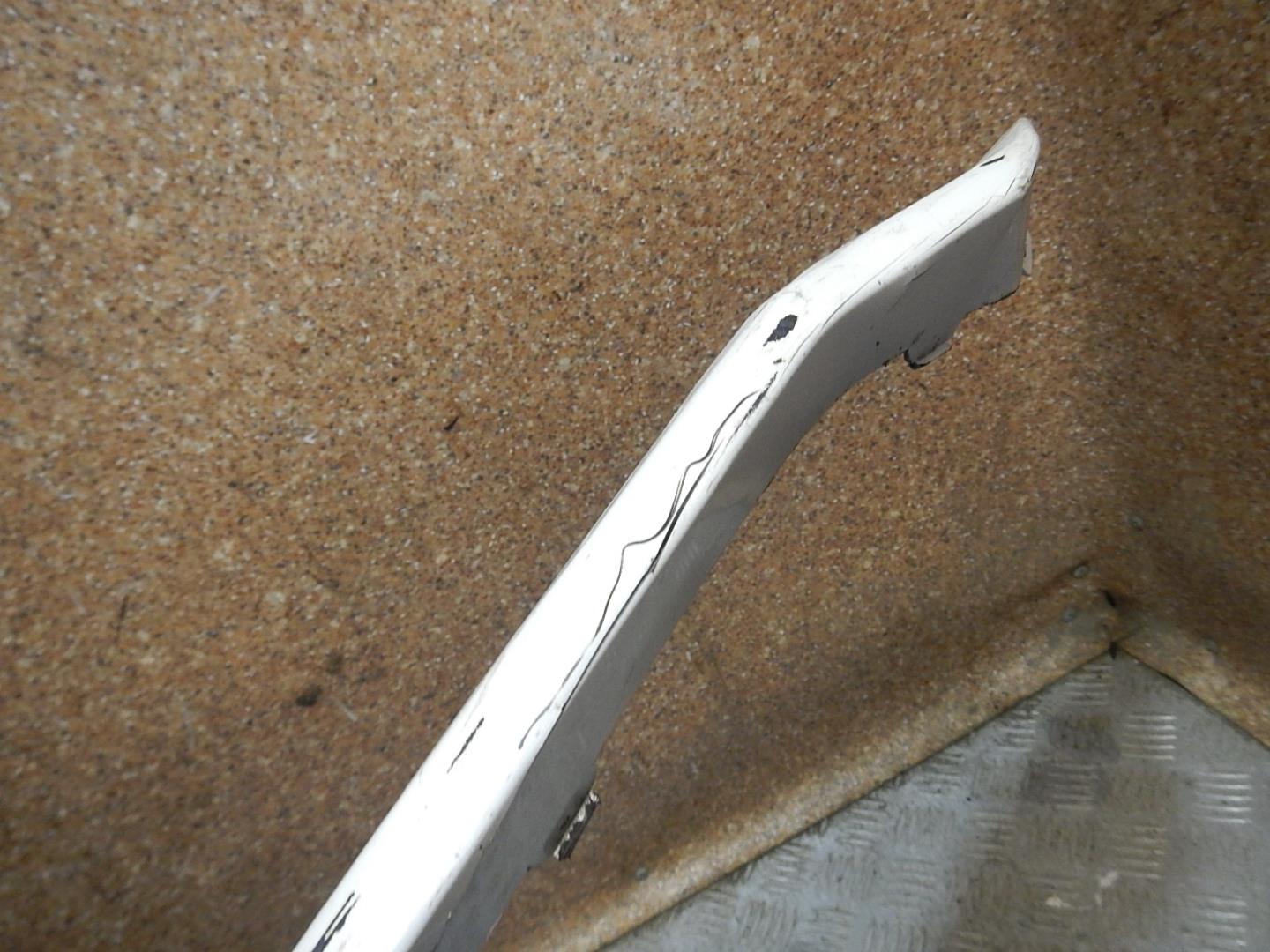 Накладка на решетку радиатора