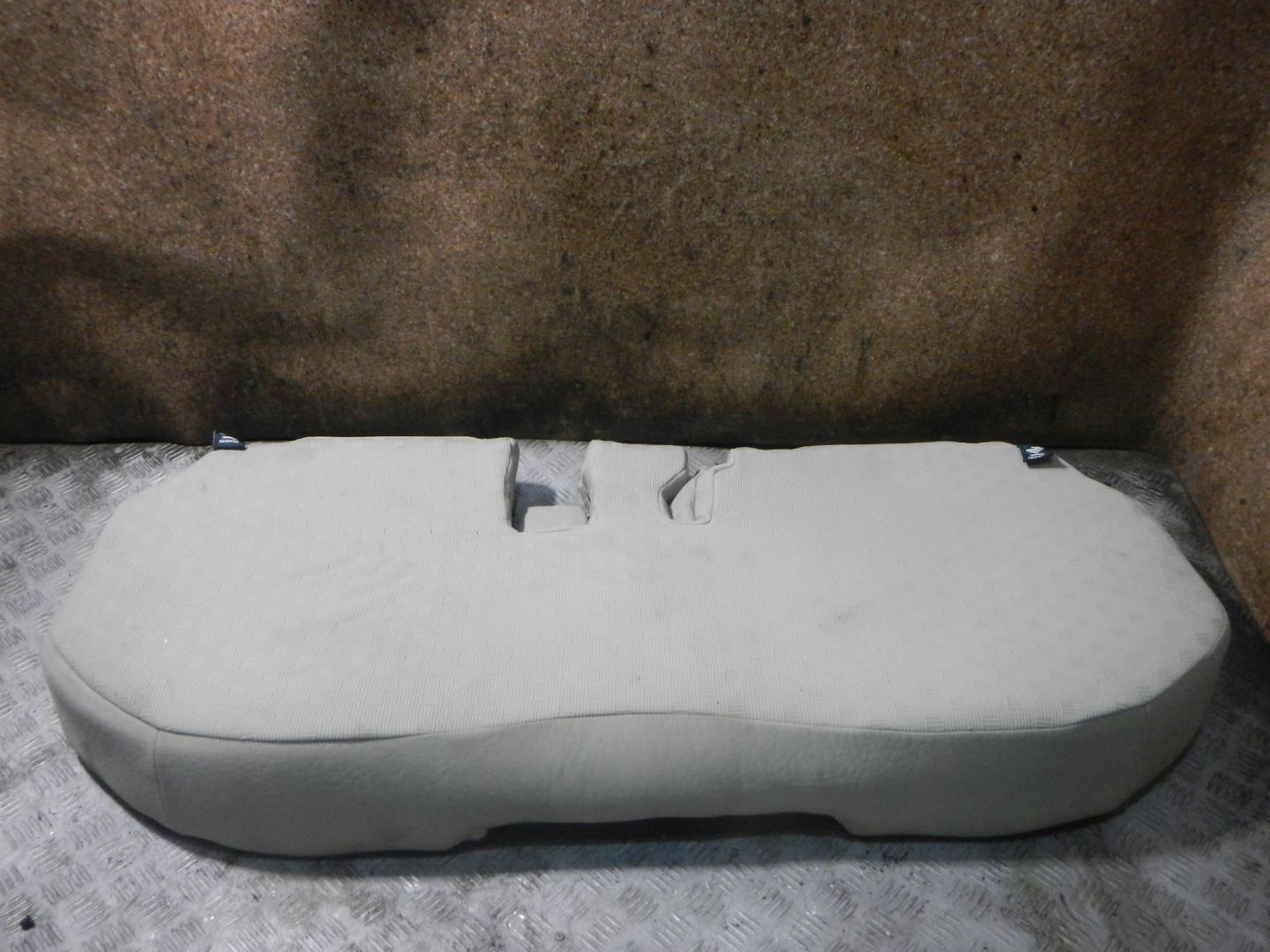 Сиденье салонное