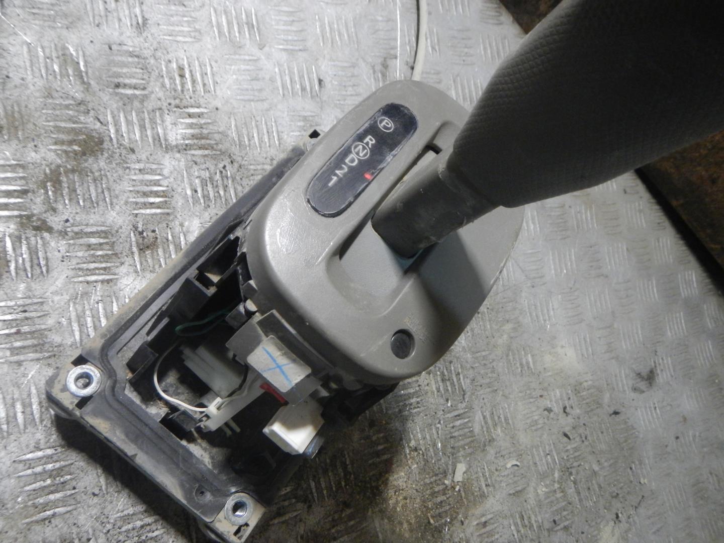 Кулиса МКПП / АКПП