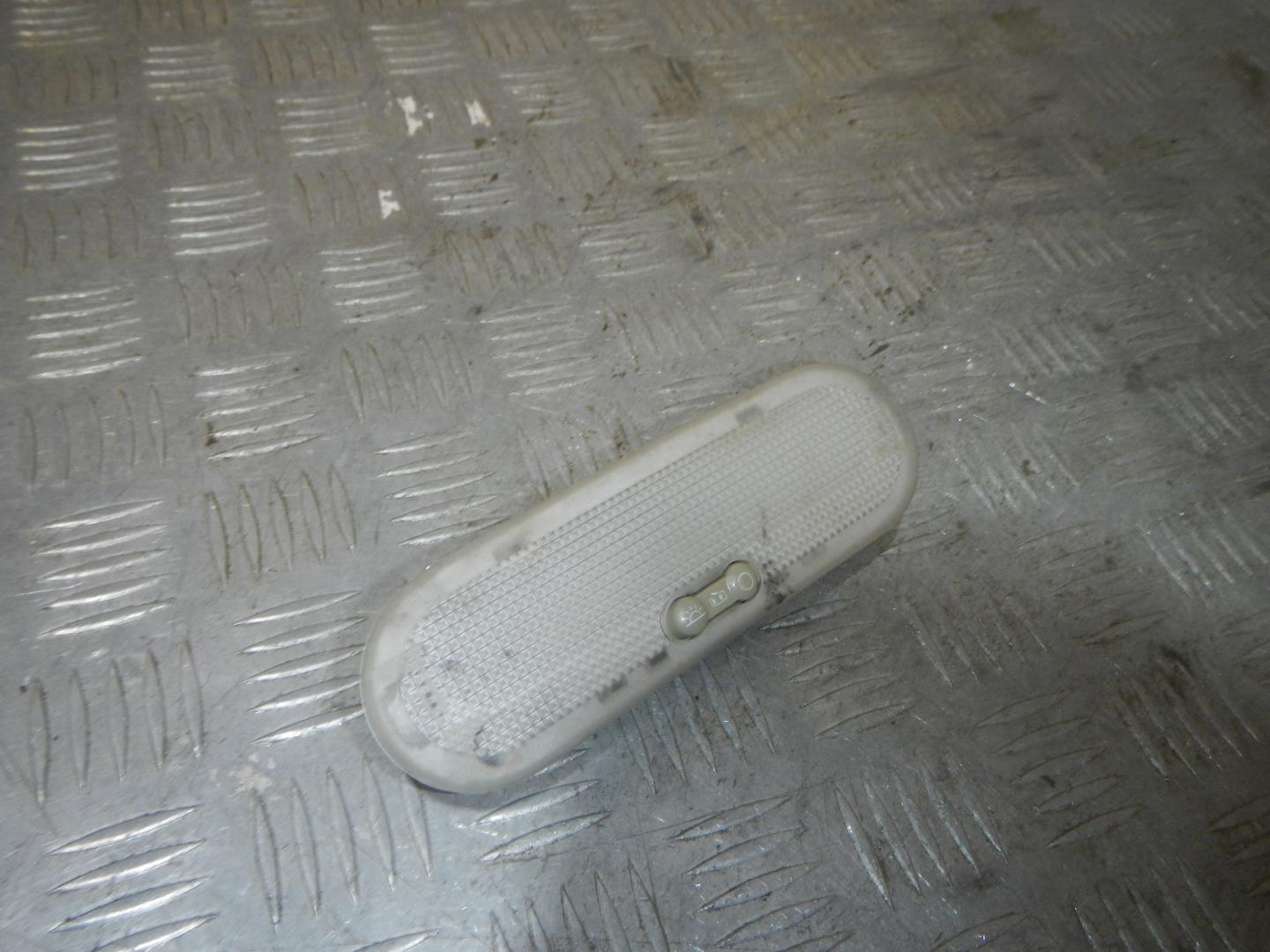 Плафон салонный