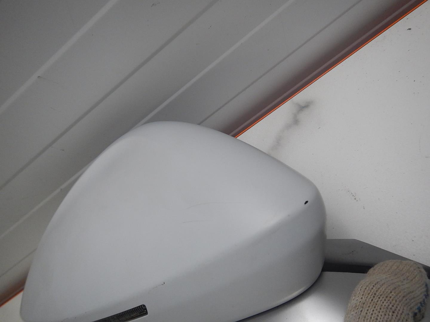 Зеркало правое электрическое