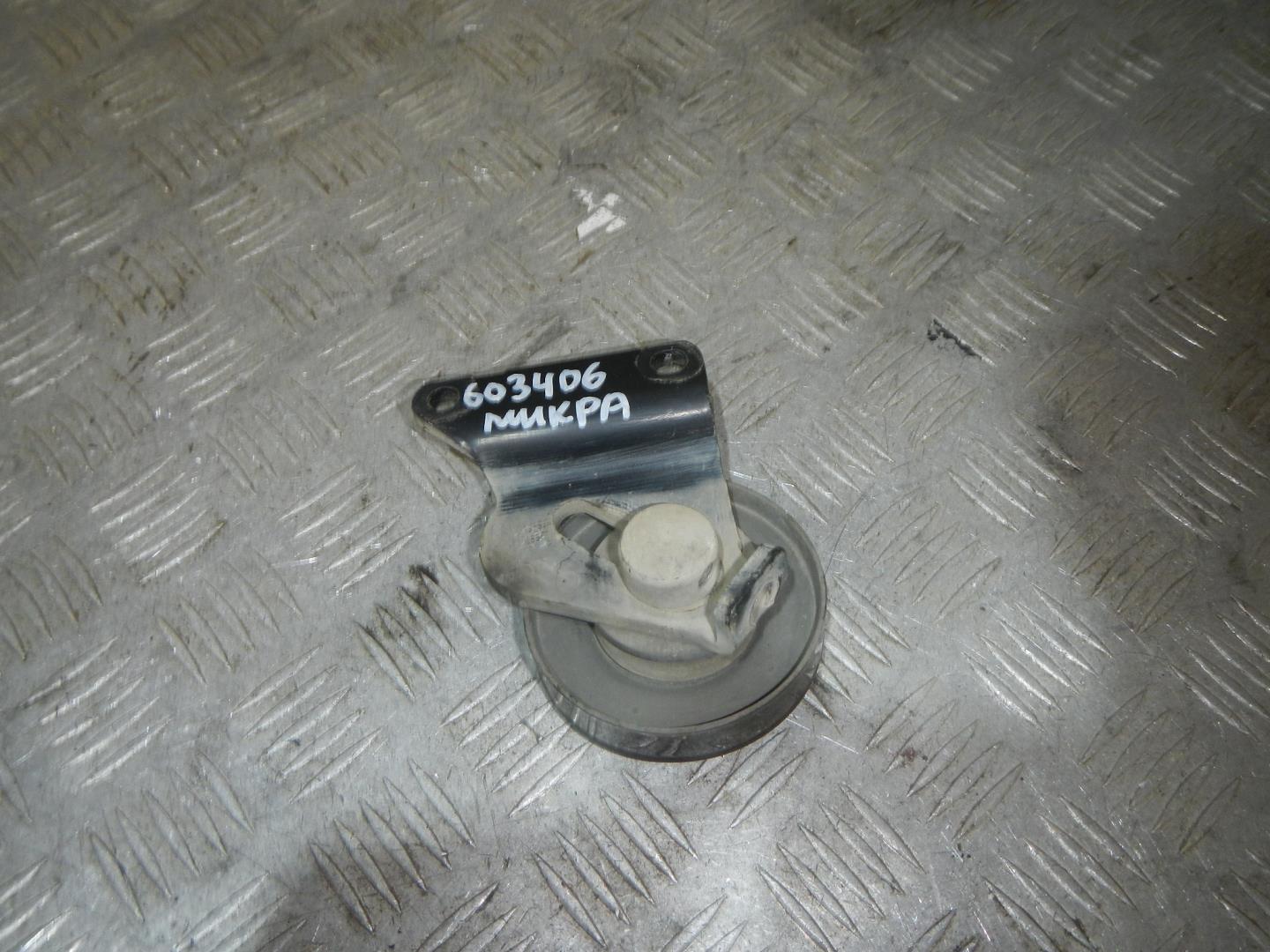 Ролик-натяжитель