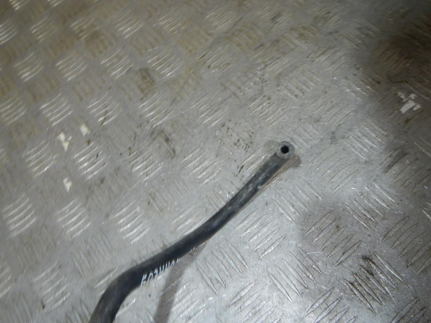 Шланг вентиляции картер. газов