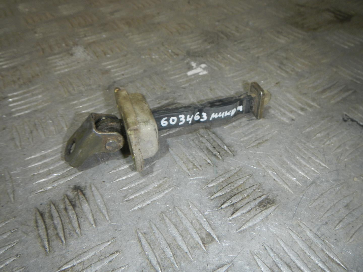 Ограничитель двери