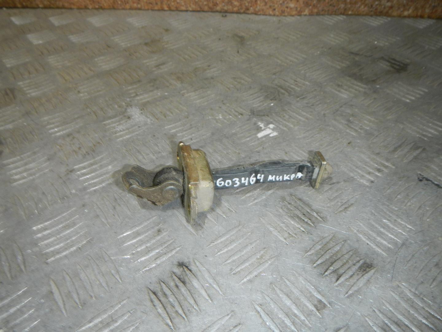 Ограничитель двери