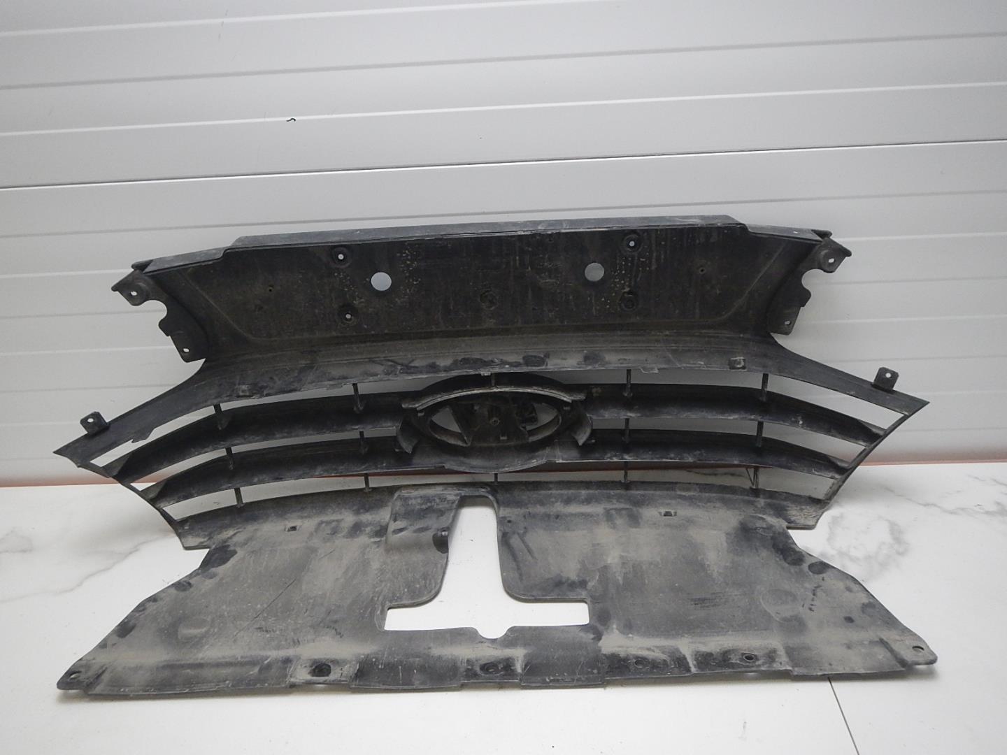 Решетка радиатора