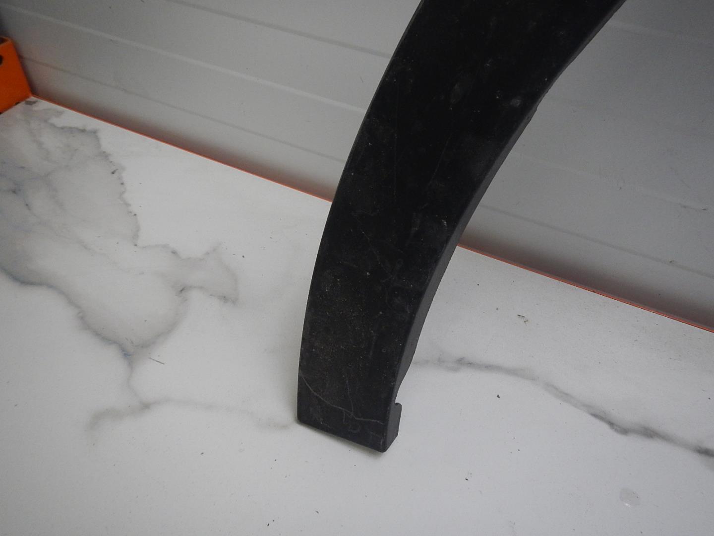 Накладка на крыло