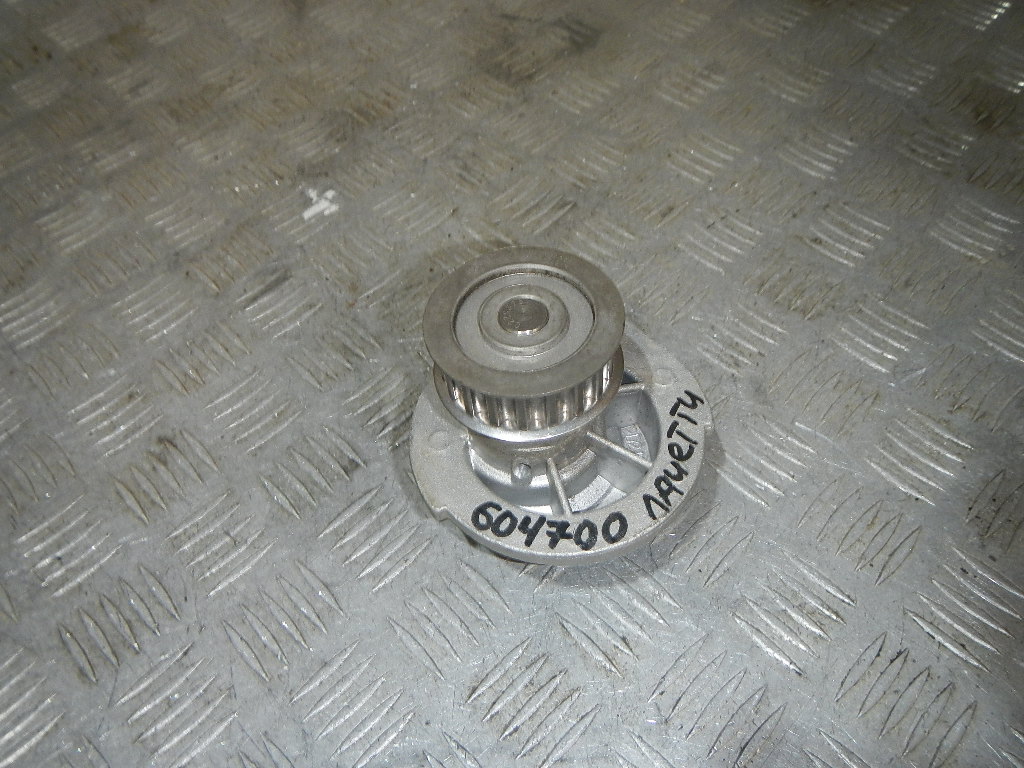 Насос водяной (помпа)