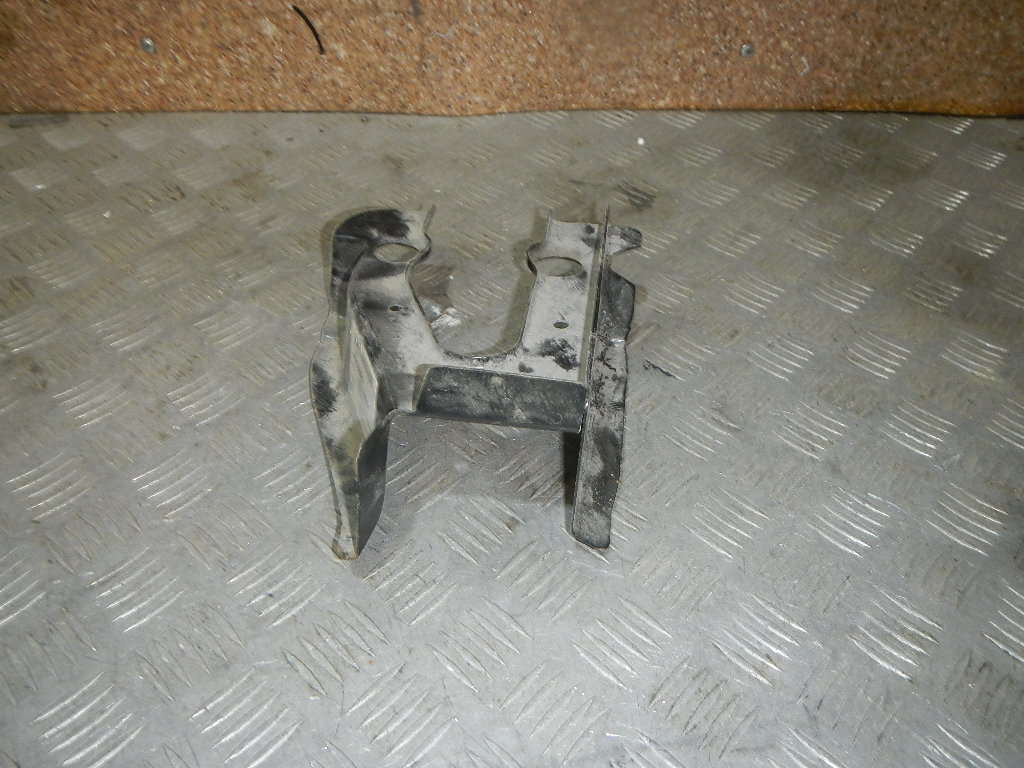 Кузовной элемент