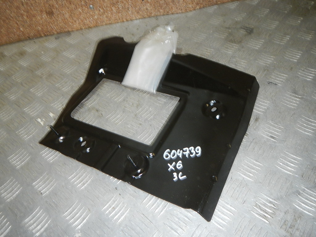 Кузовной элемент