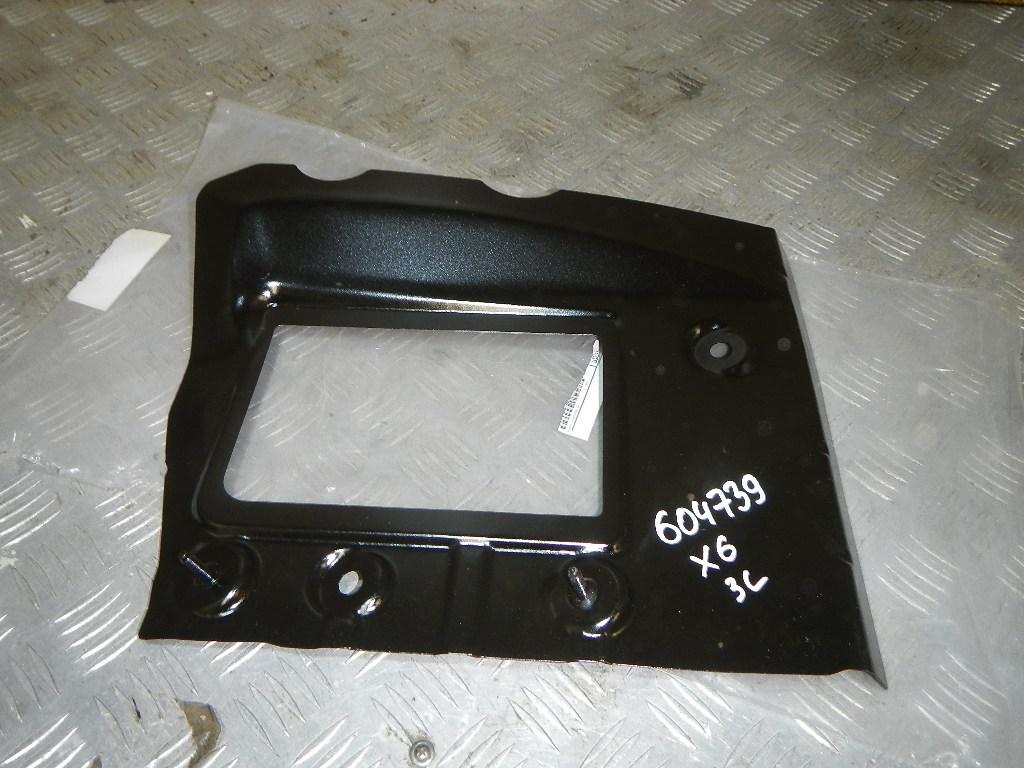 Кузовной элемент