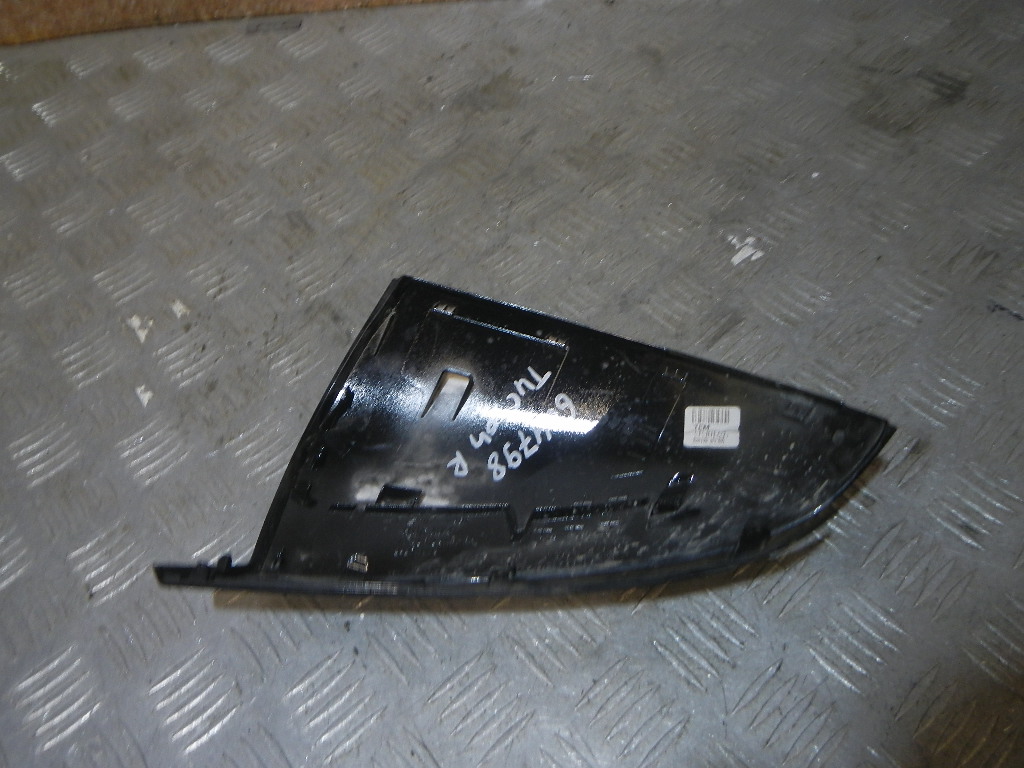 Крышка корпуса зеркала правого