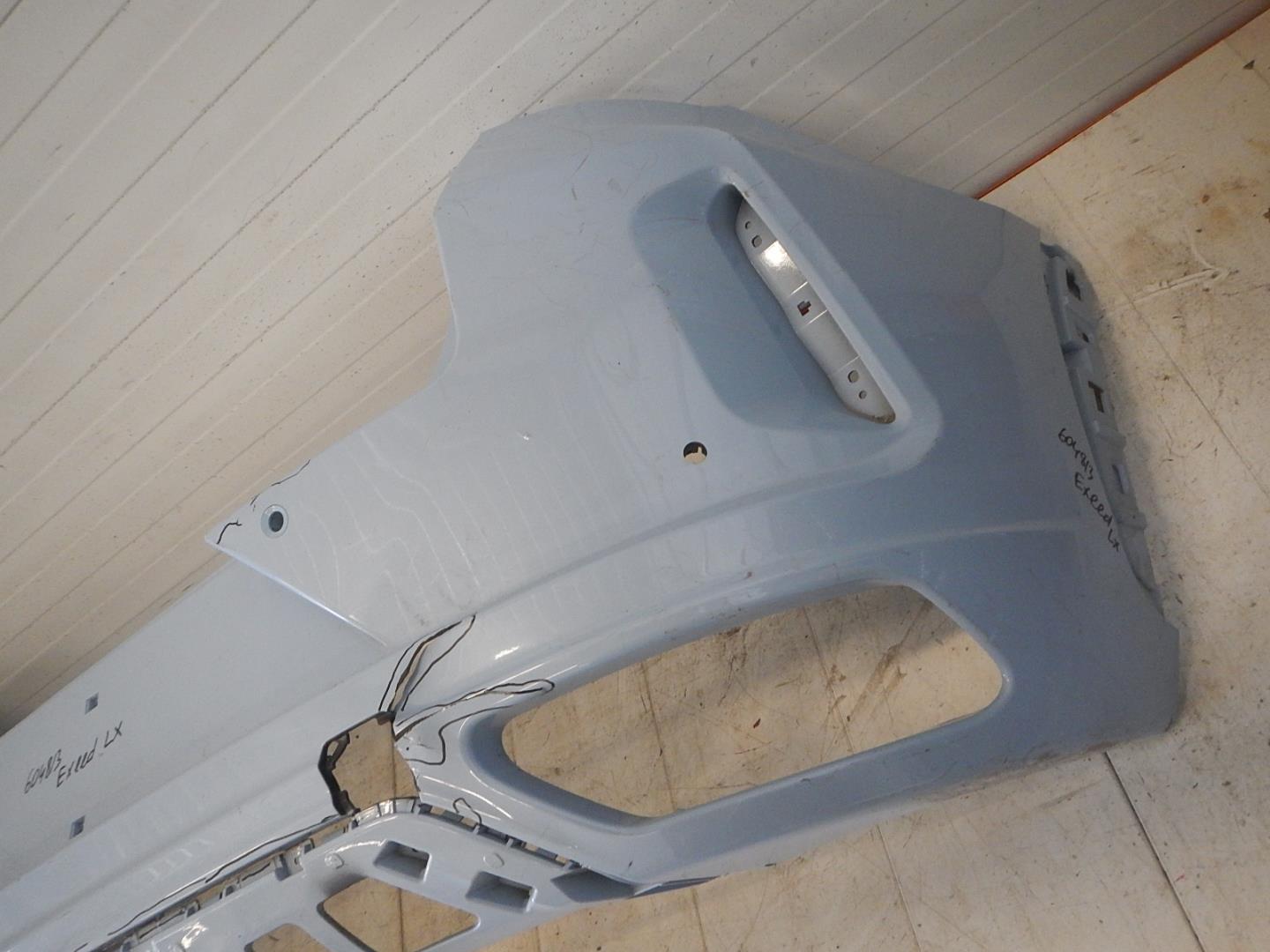 Бампер задний