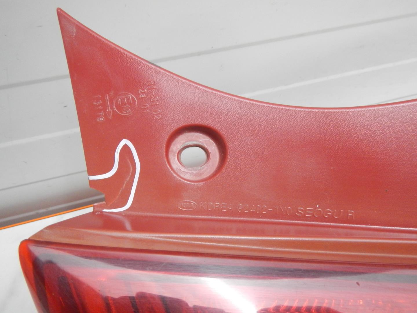 Фонарь задний правый