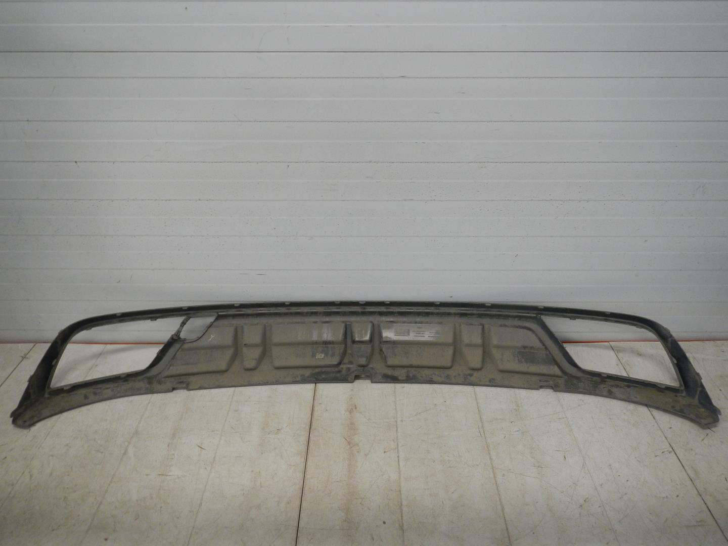 Накладка заднего бампера