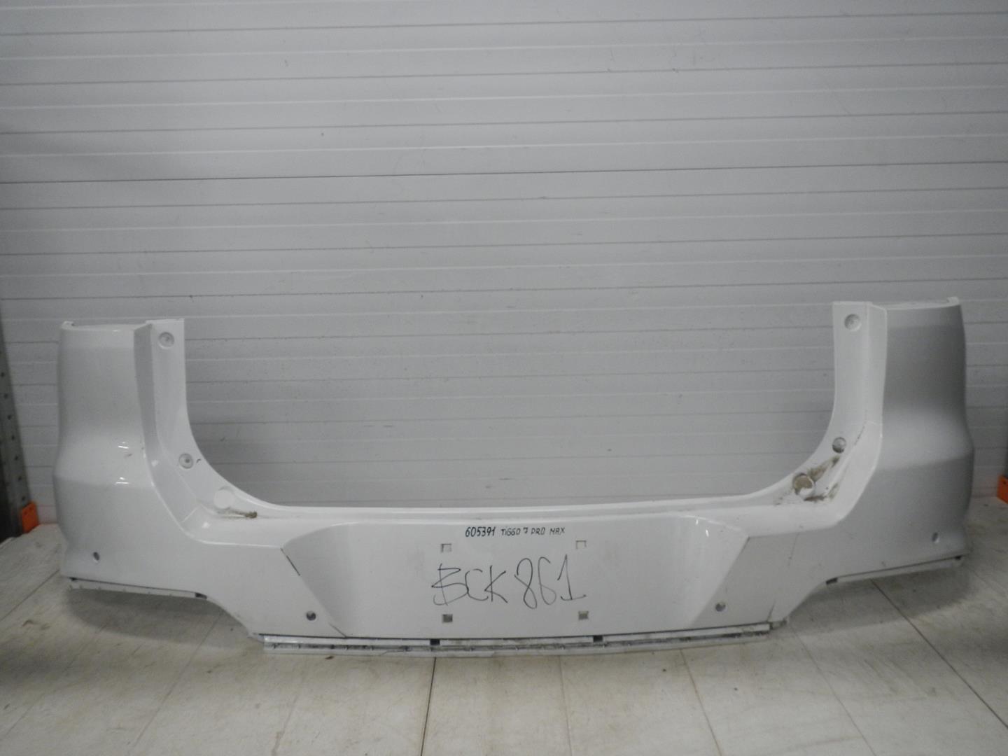 Бампер задний