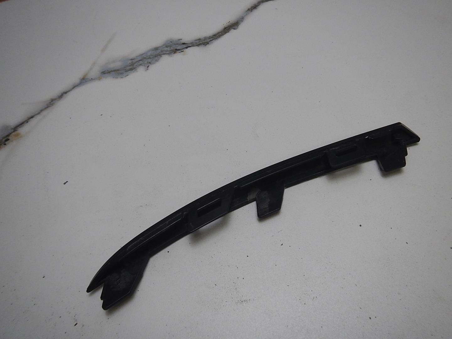 Молдинг заднего бампера