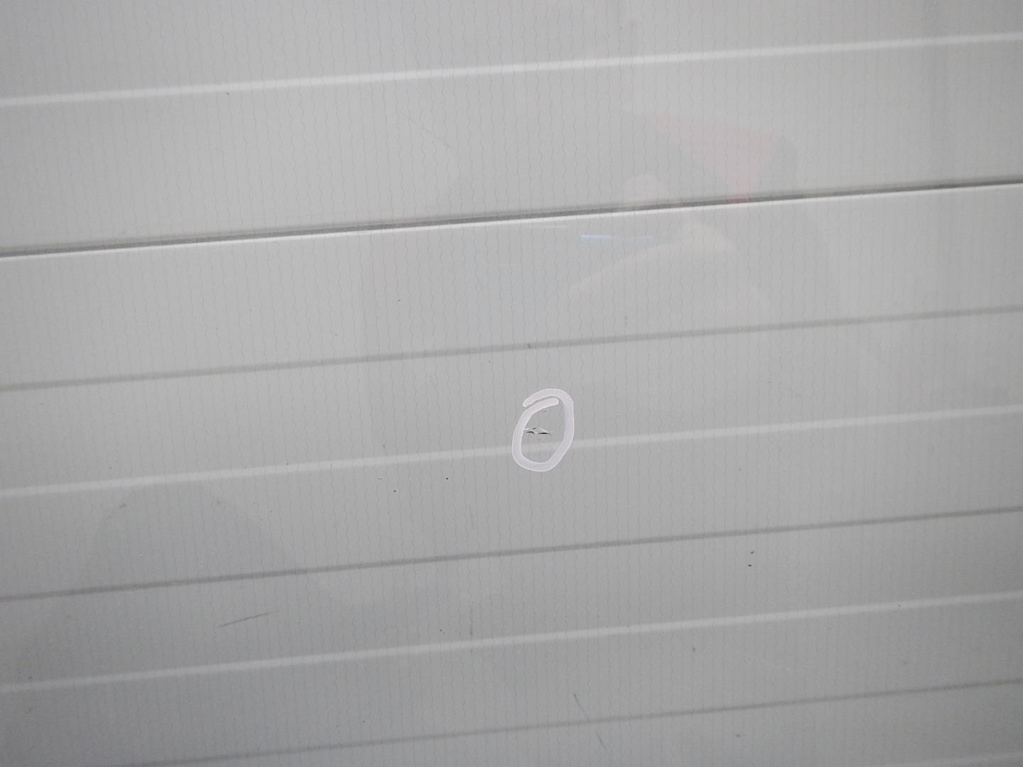 Стекло лобовое (ветровое)