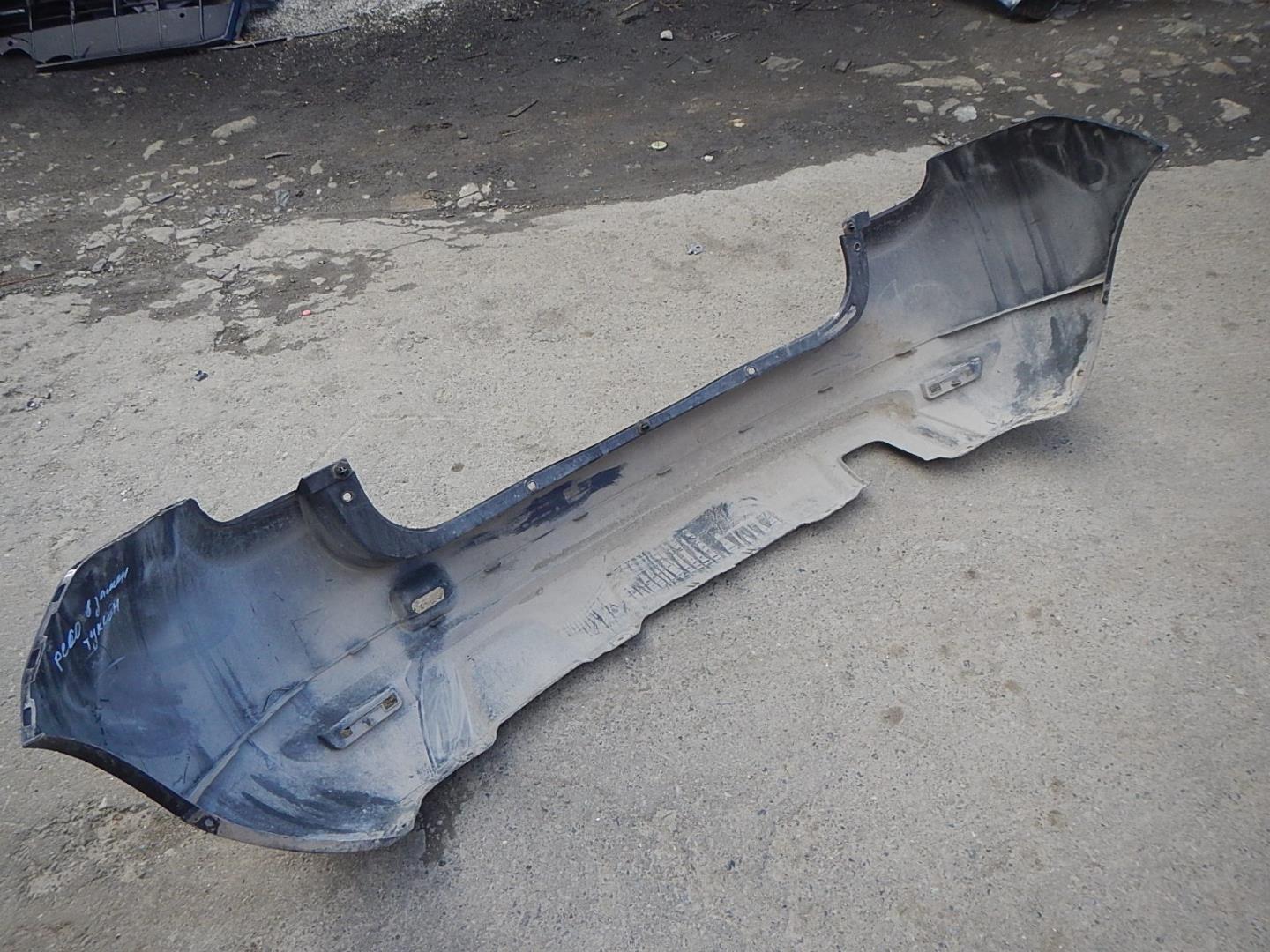 Бампер задний