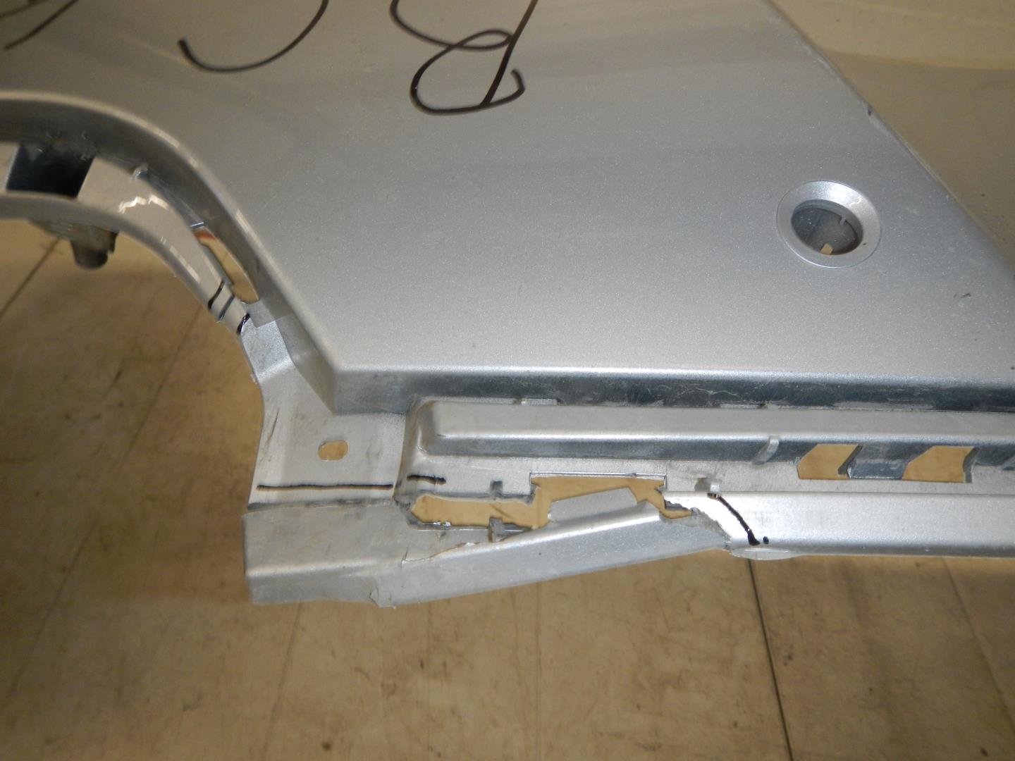 Бампер задний