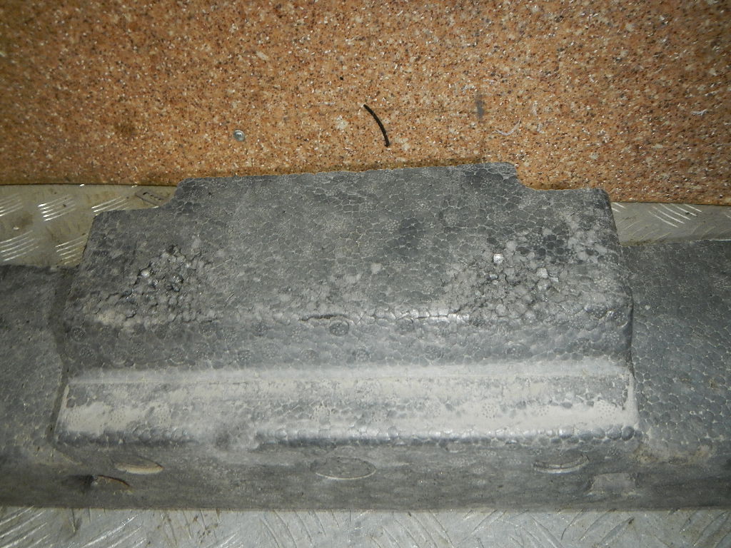 Наполнитель переднего бампера