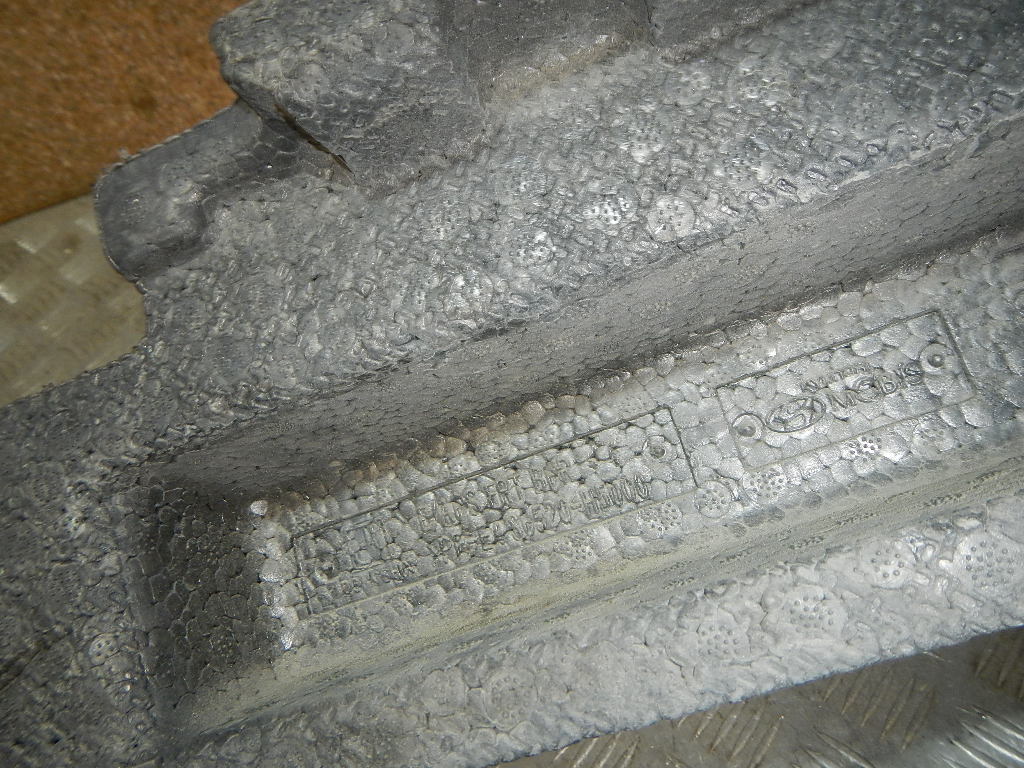 Наполнитель переднего бампера