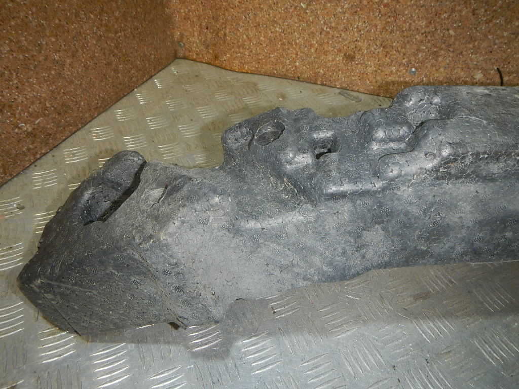 Наполнитель переднего бампера