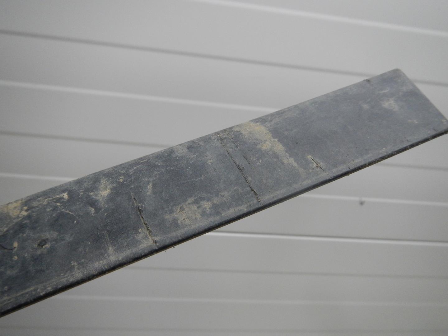 Спойлер переднего бампера