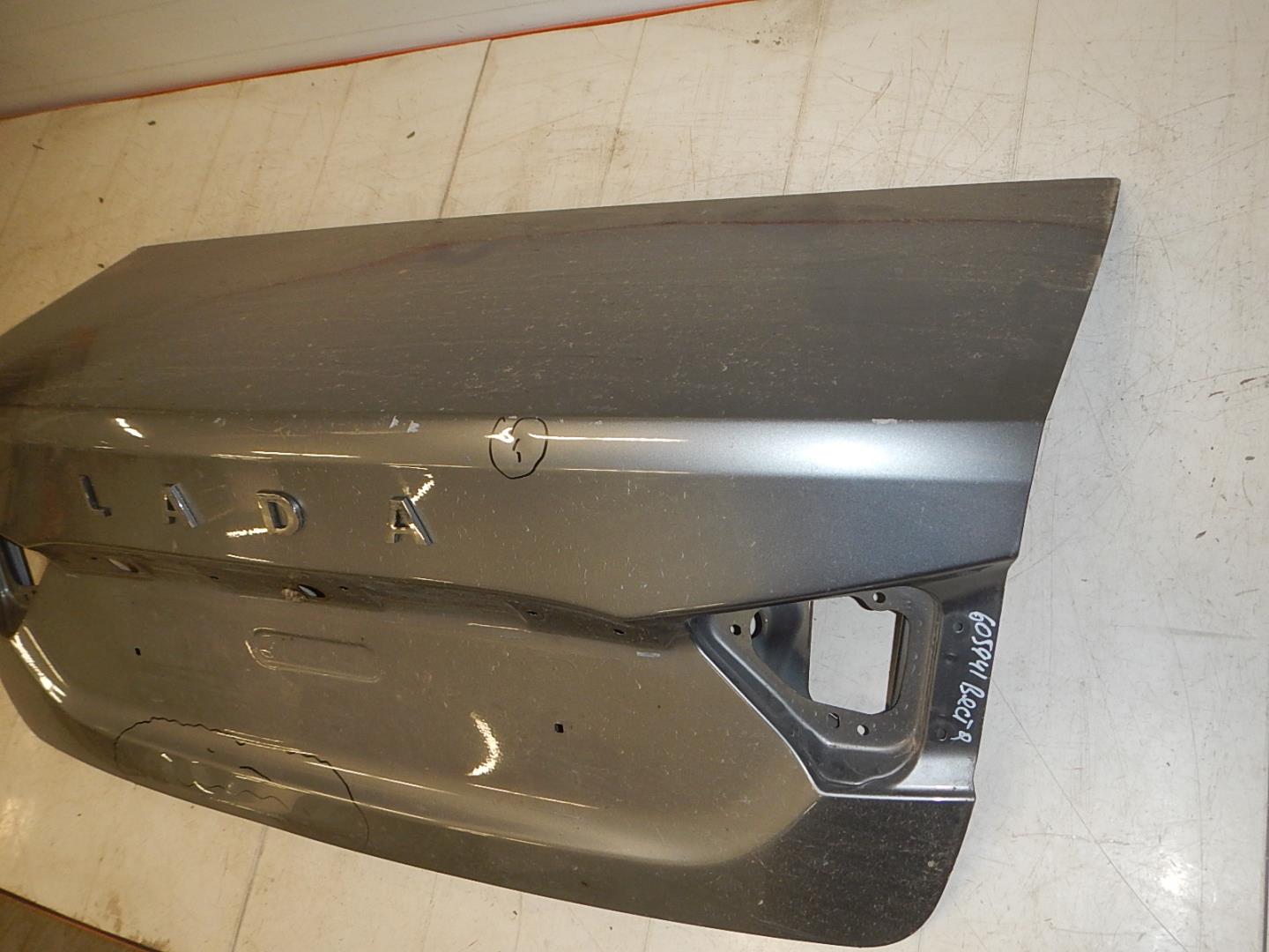 Крышка багажника