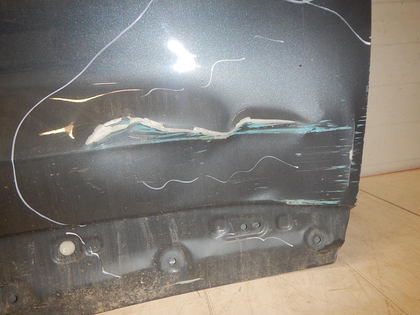 Дверь передняя правая