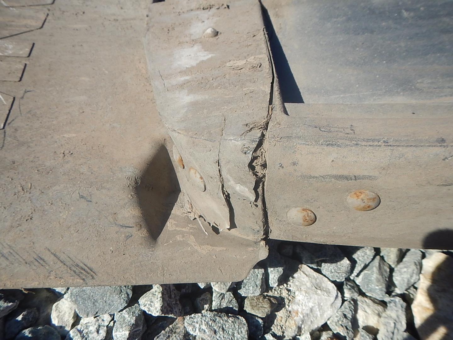 Локер передний левый