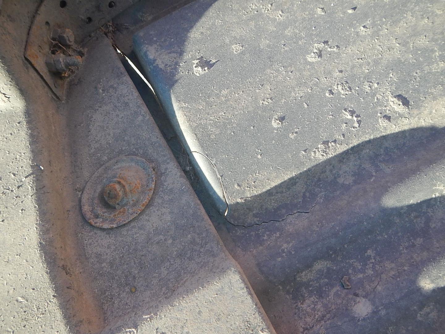 Локер передний левый