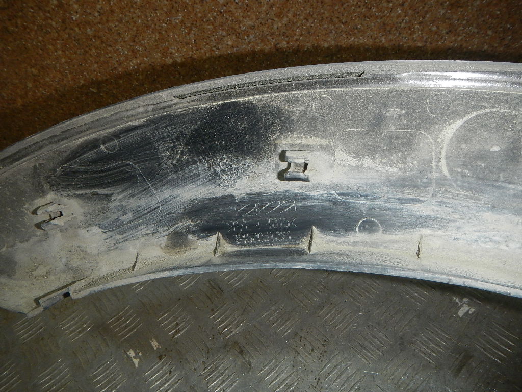 Накладка на крыло