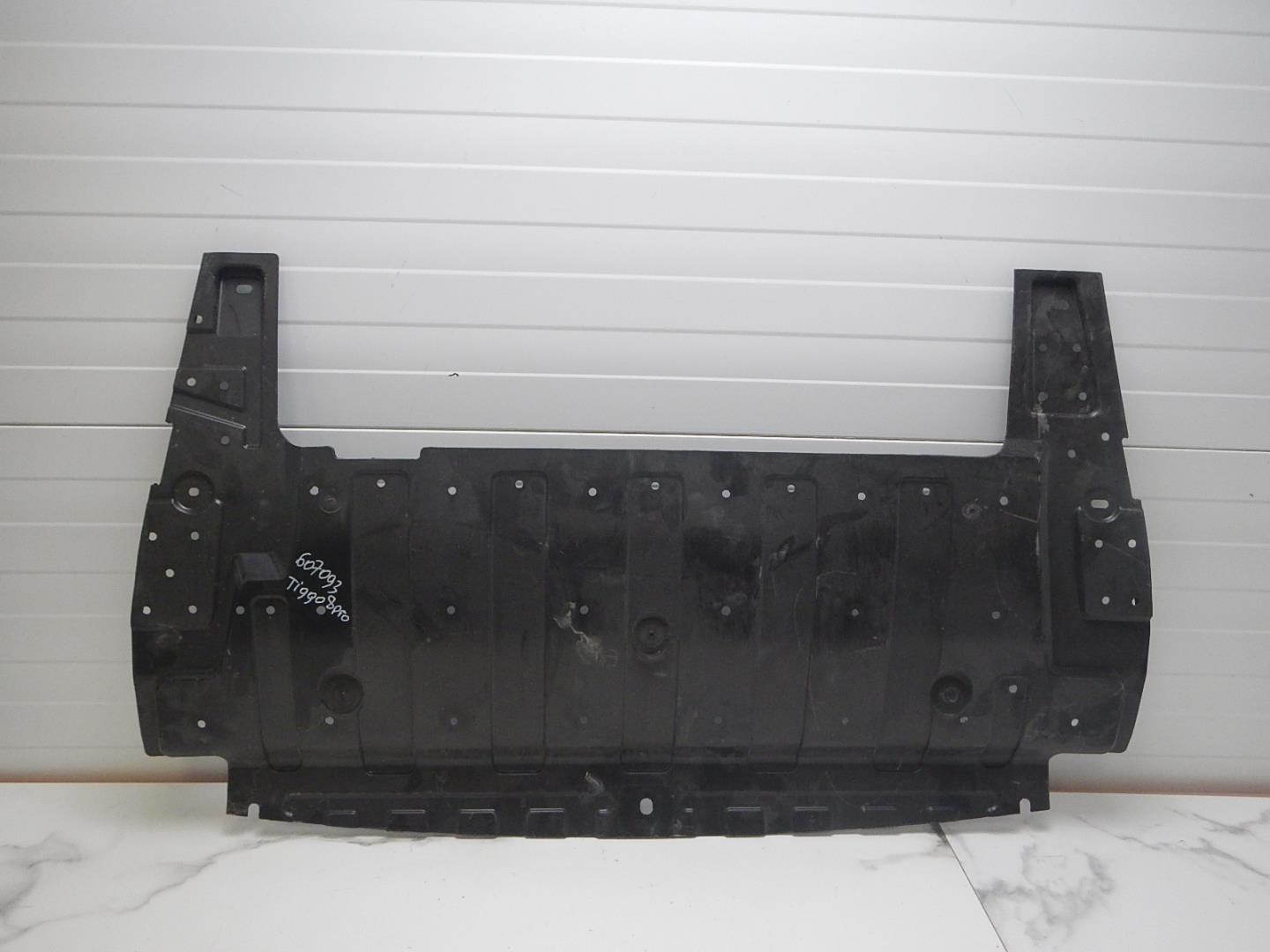 Пыльник двигателя