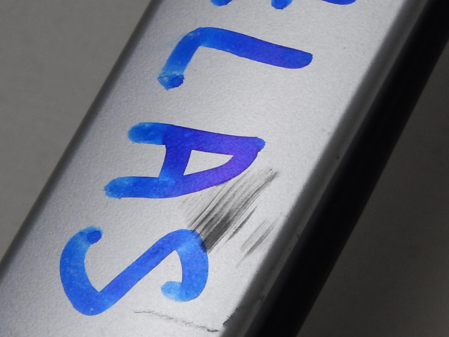 Рейлинг (релинг) левый (планка на крышу)