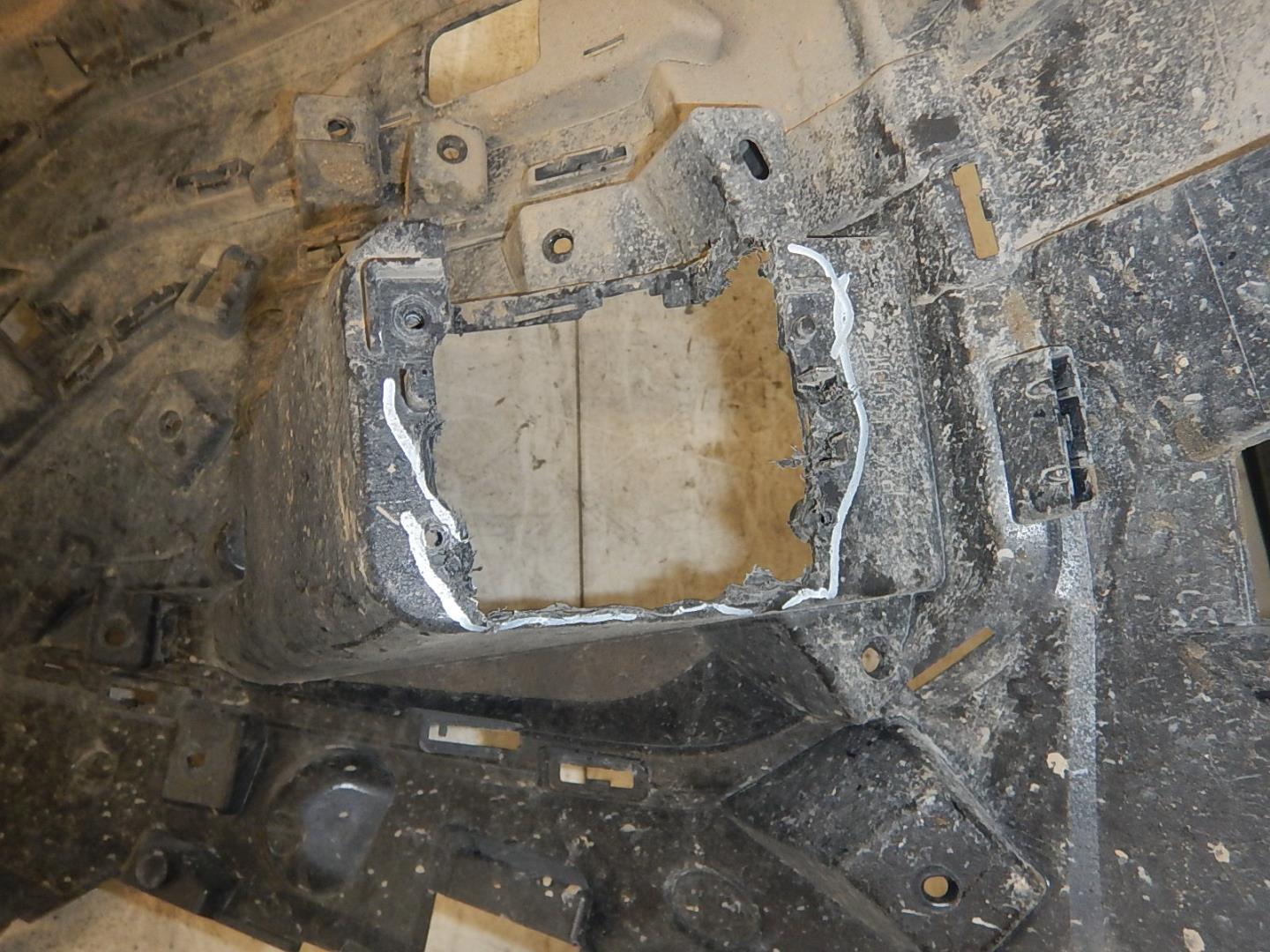 Бампер передний