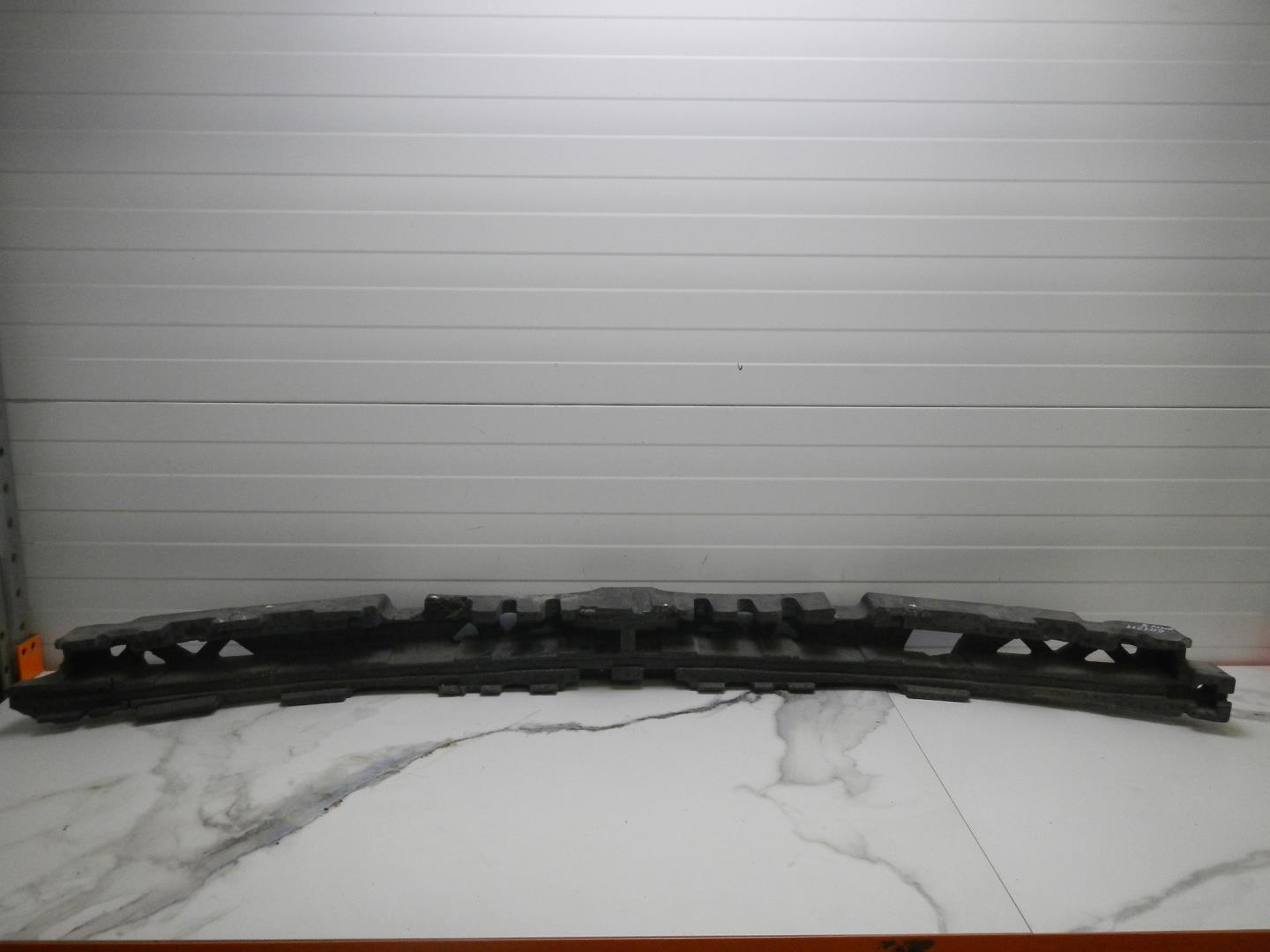 Наполнитель переднего бампера