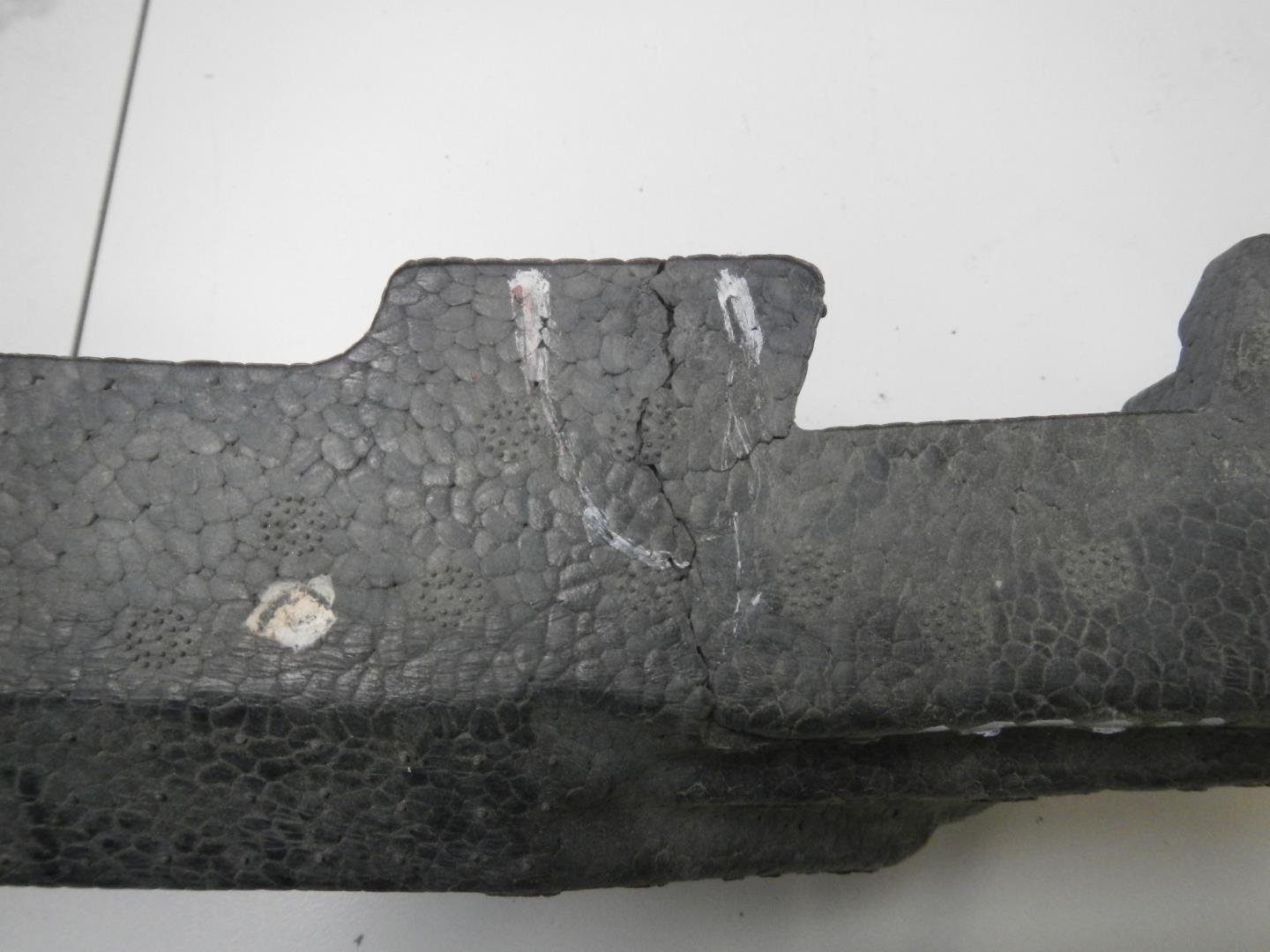 Наполнитель переднего бампера