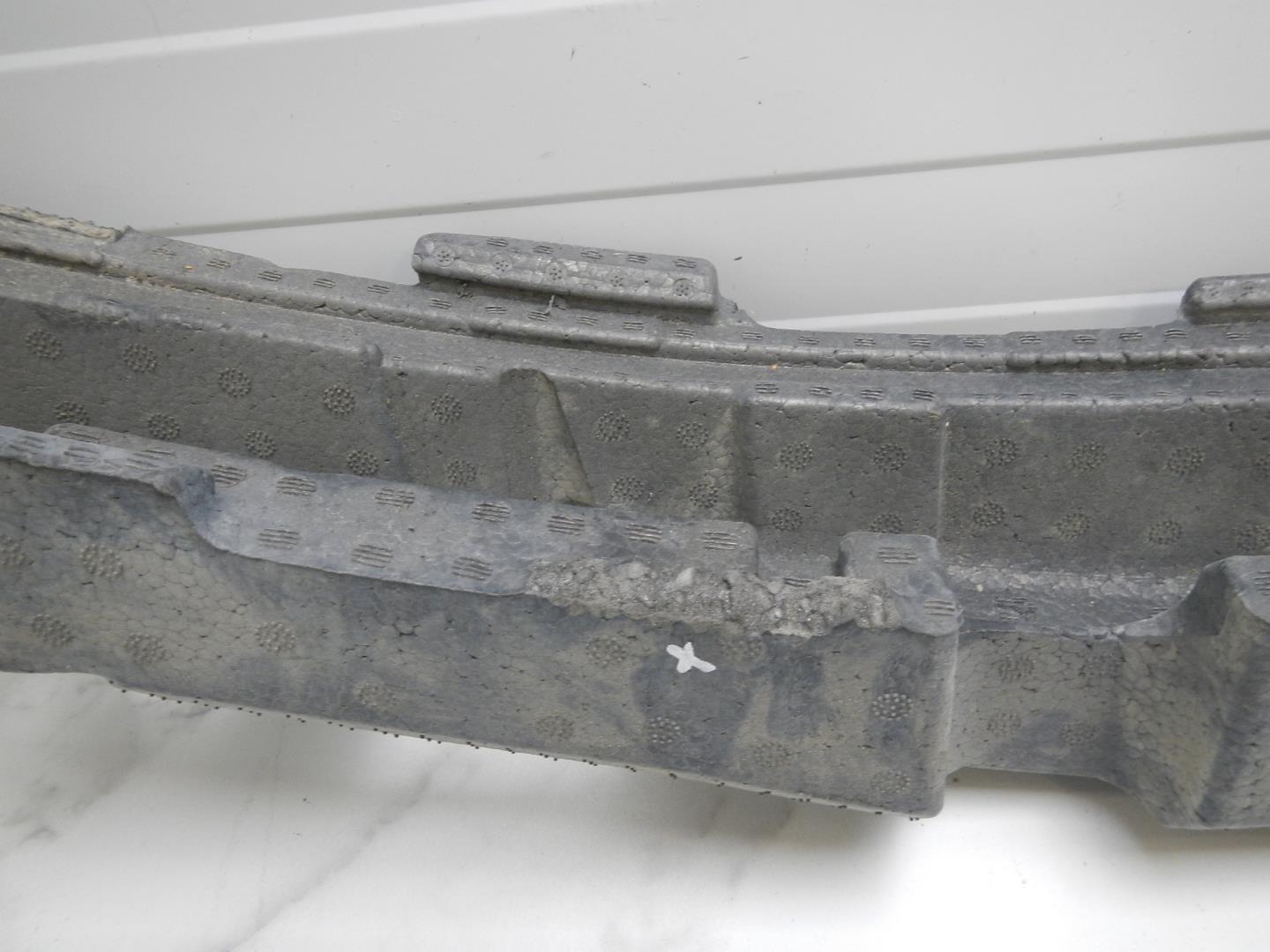 Наполнитель переднего бампера