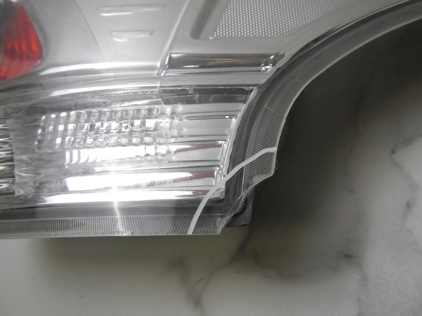 Фонарь задний правый