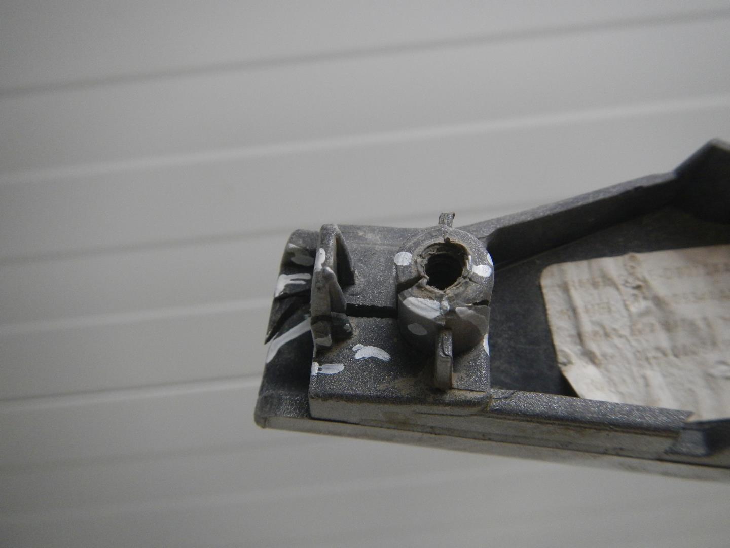 Молдинг заднего бампера