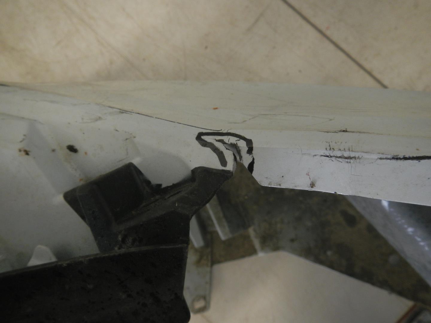 Бампер передний