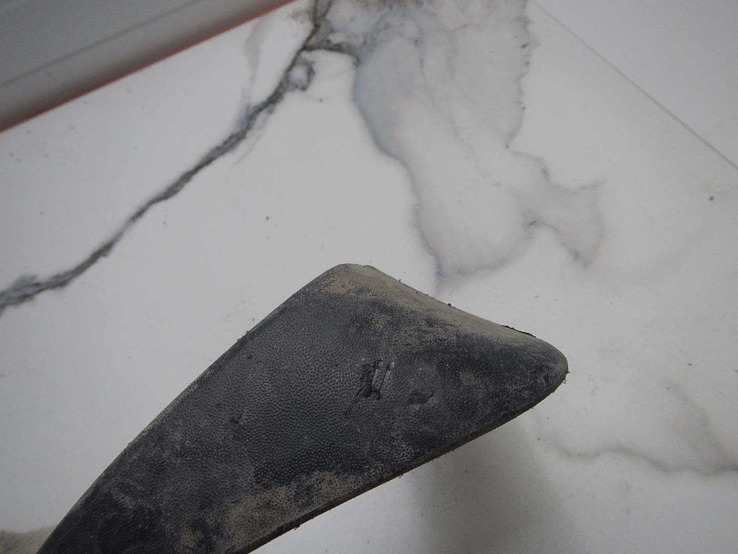 Брызговик задний левый