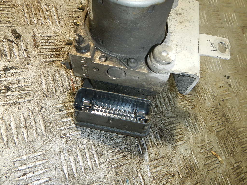 Блок ABS (насос)