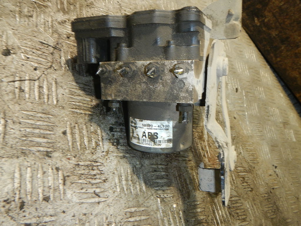 Блок ABS (насос)