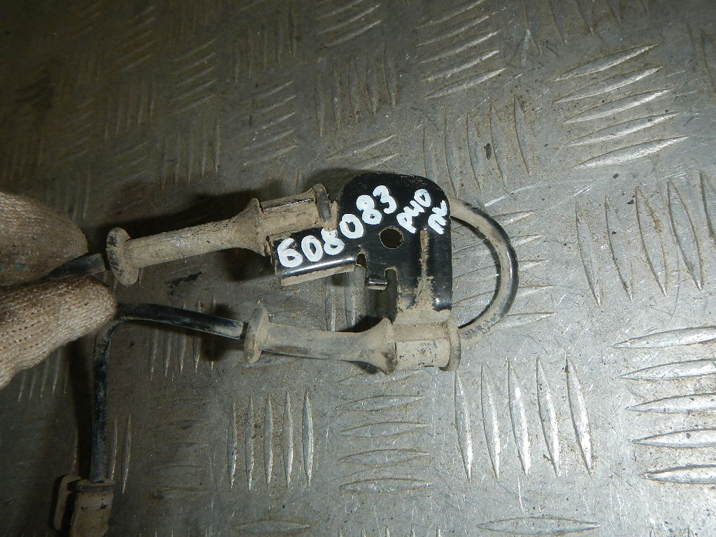 Датчик ABS передний левый